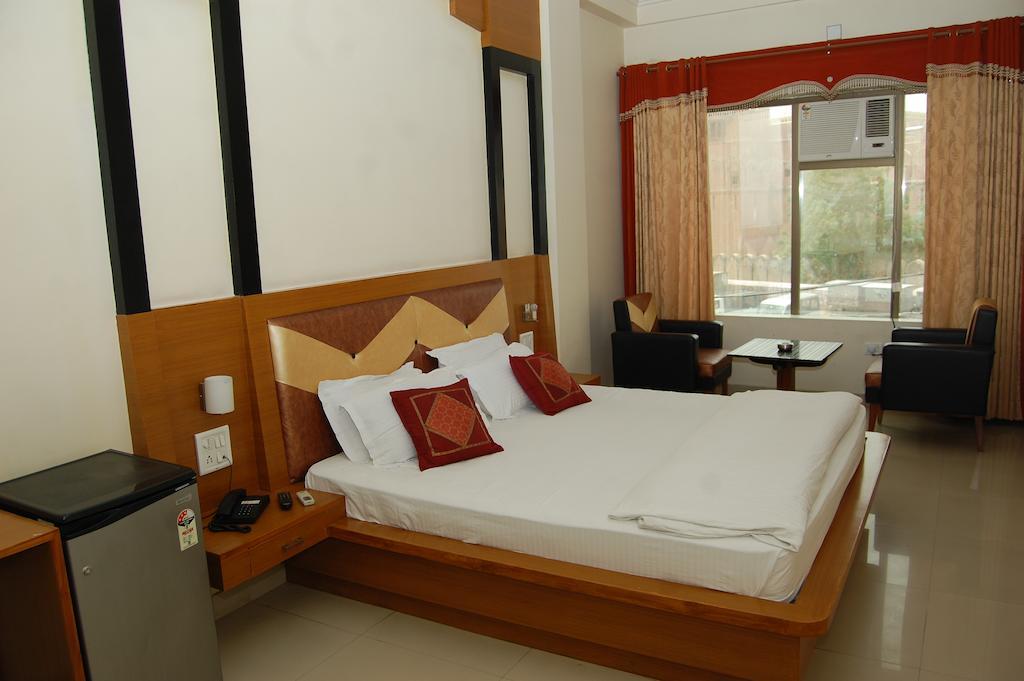 Metro Palace Hotel Bikaner Exterior foto