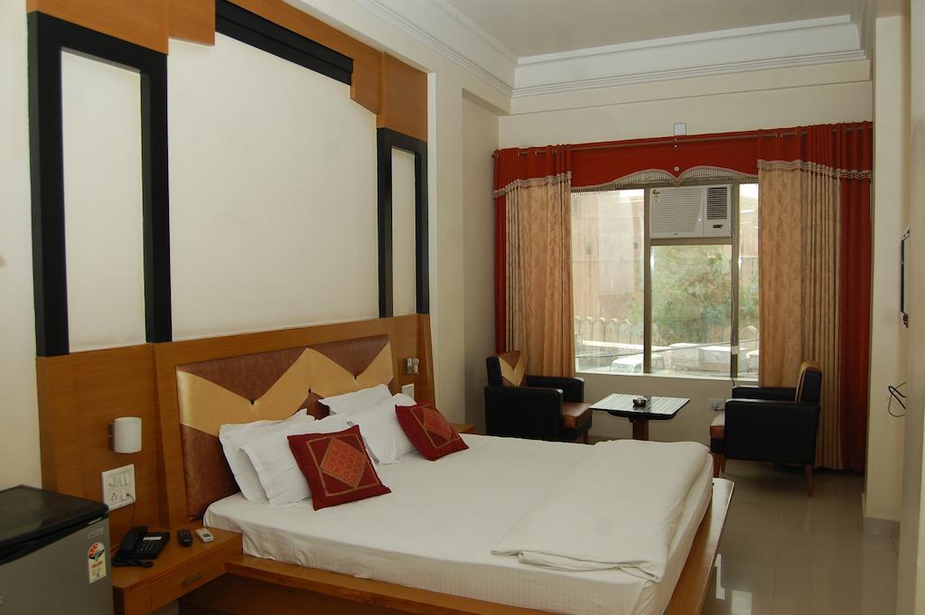 Metro Palace Hotel Bikaner Quarto foto